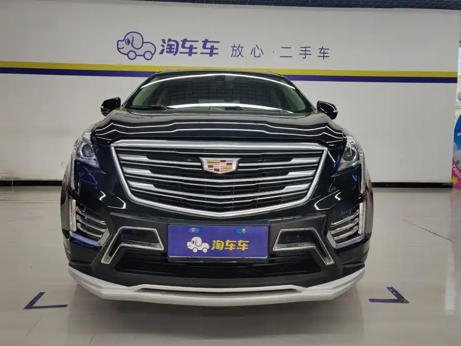 Cadillac XT5 2017 — фото 2