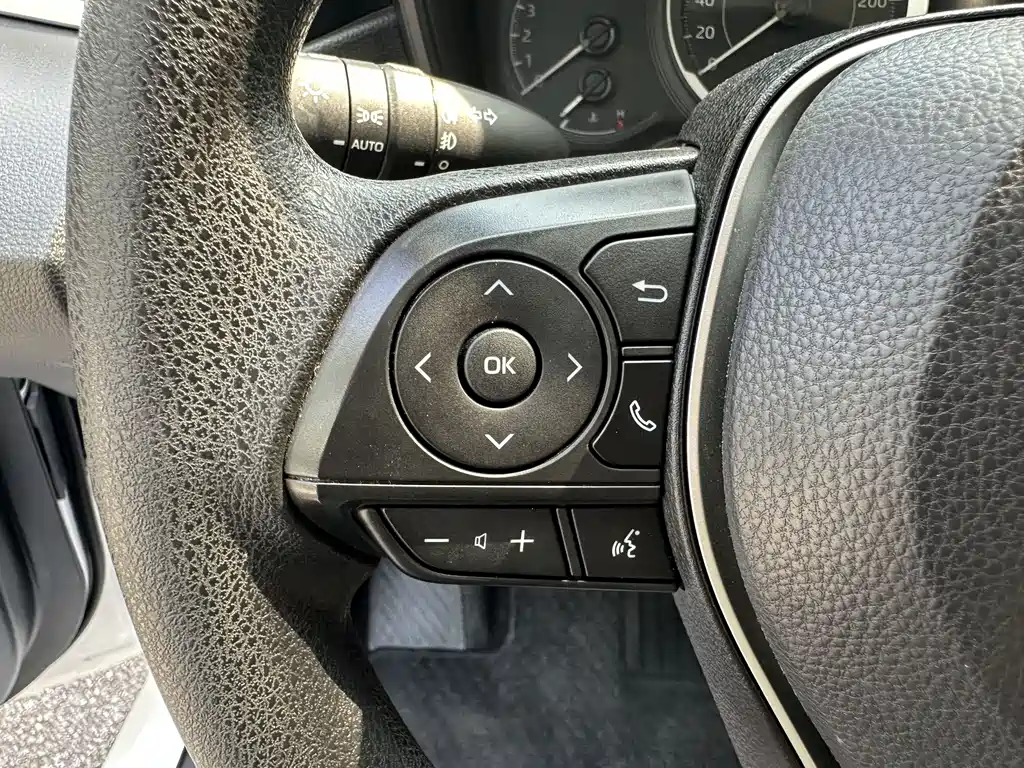 Toyota Corolla 2022 — фото 23