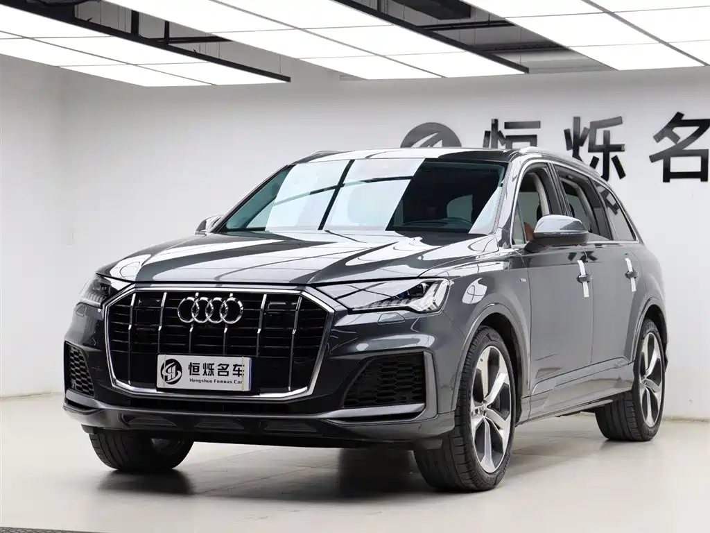 Audi Q7 2021 — фото 34