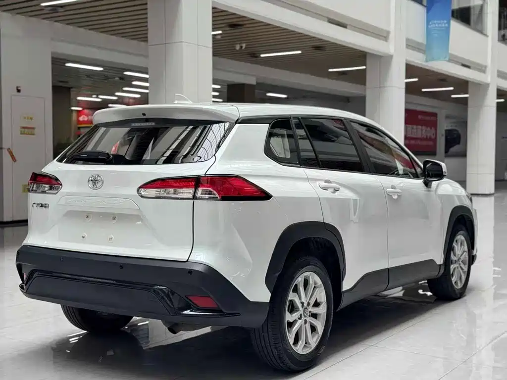 Toyota Frontlander 2025