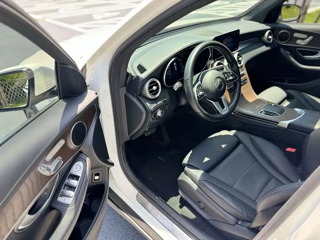 Mercedes-Benz GLC 2019