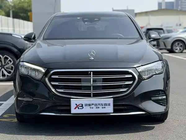 Mercedes-Benz E-Class 2025