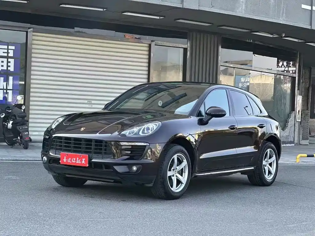 Porsche Macan 2015