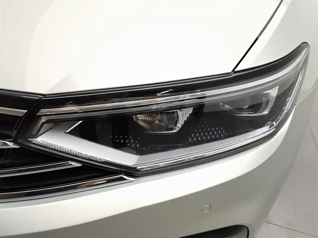 Volkswagen Magotan 2020
