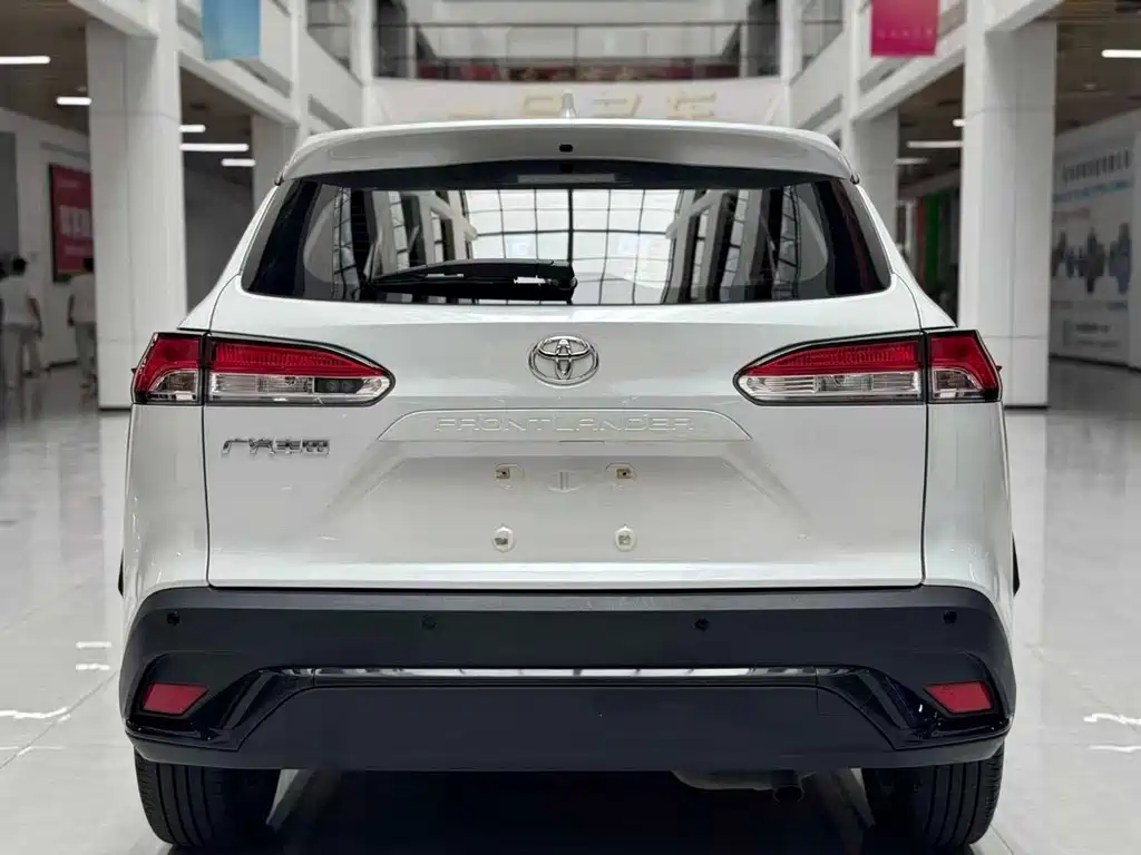 Toyota Frontlander 2025