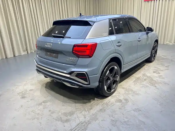 Audi Q2L 2022