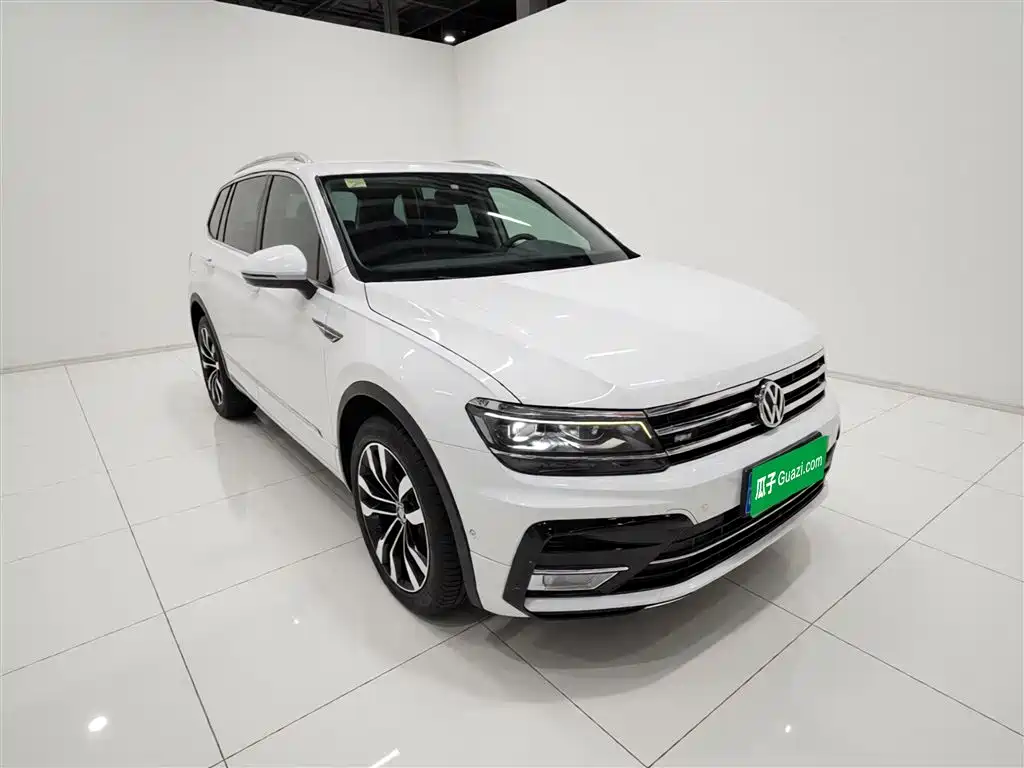 Volkswagen Tiguan L 2020 — фото 22