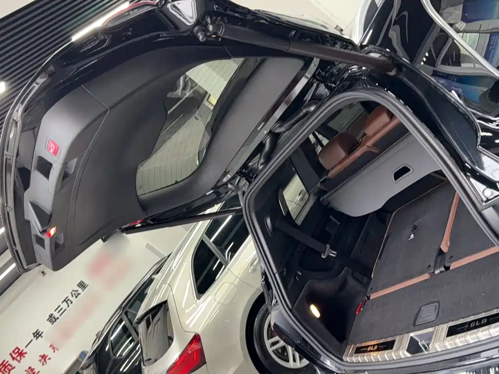 Mercedes-Benz GLB 2021 — фото 15