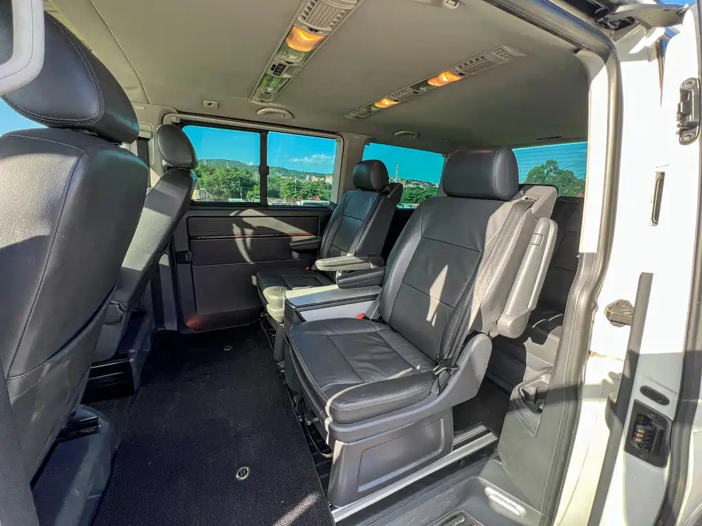 Volkswagen Multivan 2016