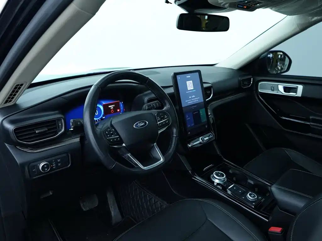 Ford Explorer 2021 — фото 13