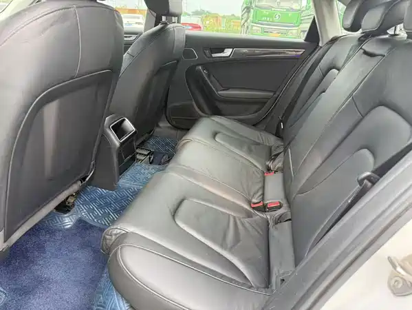 Audi A4L 2014