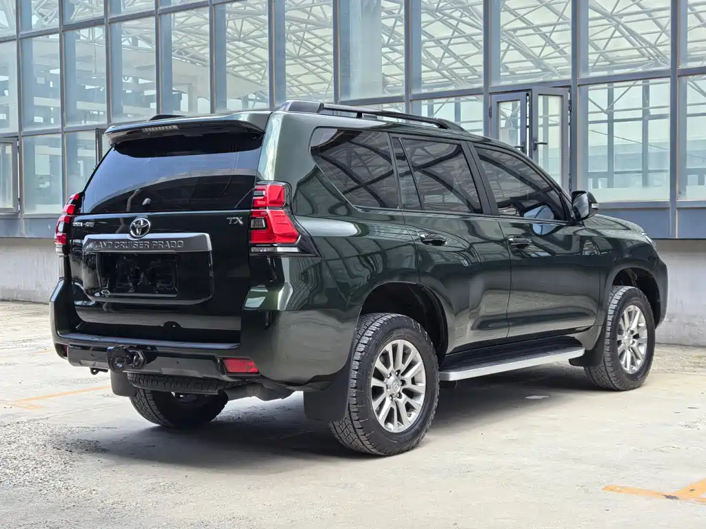 Toyota Prado 2019 — фото 5