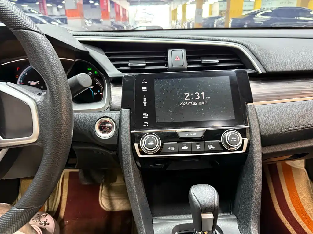 Honda Civic 2021 — фото 18