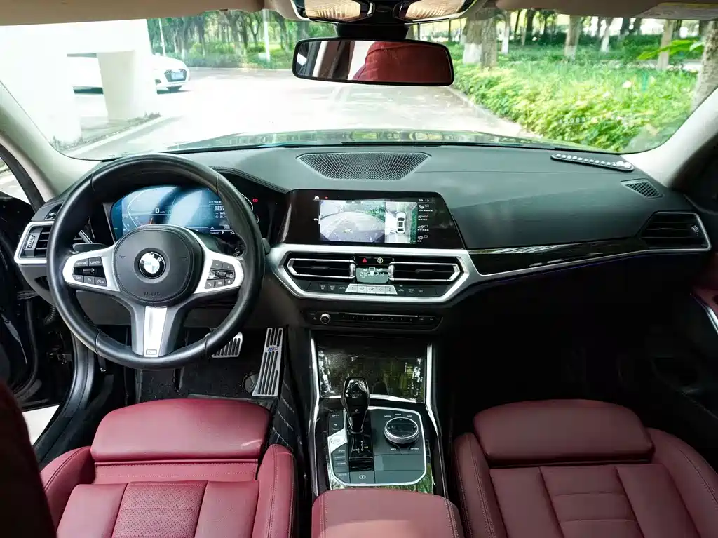 BMW 3 Series 2021 — фото 19
