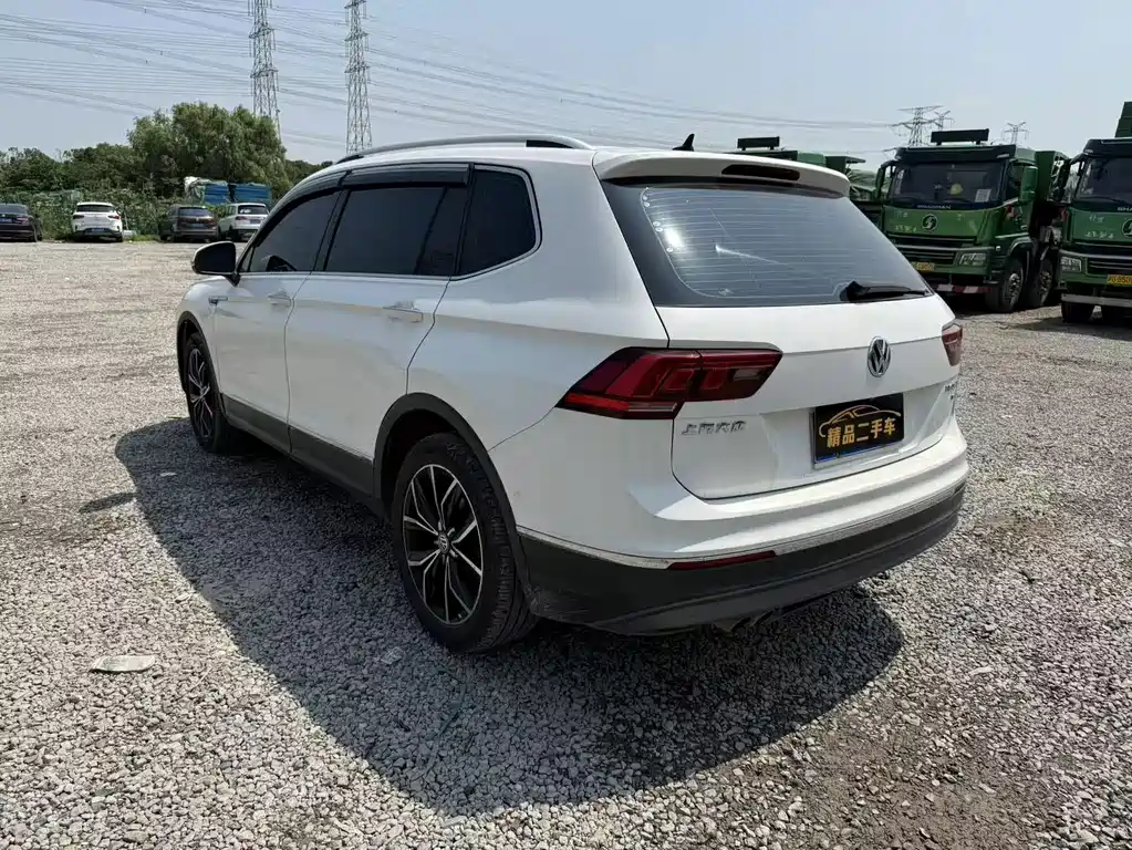 Volkswagen Tiguan L 2019 — фото 8