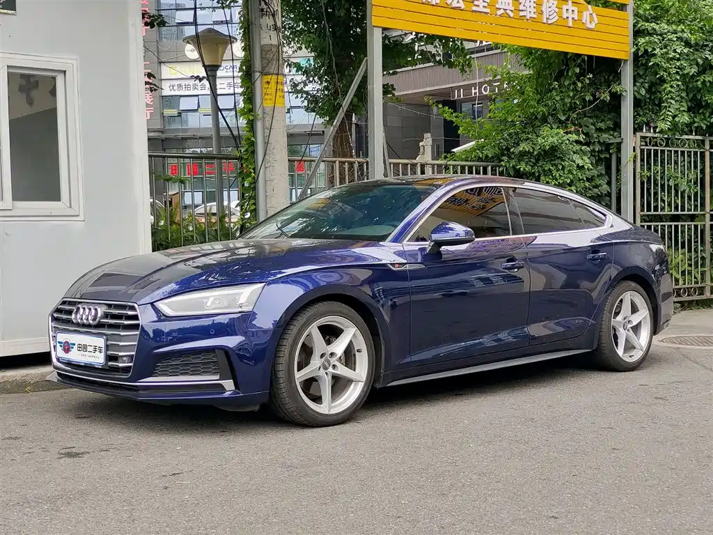 Audi A5 2020 — фото 1