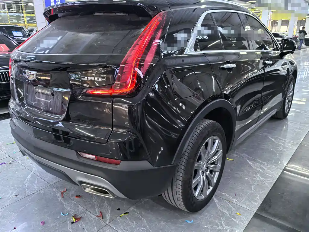 Cadillac XT4 2021 — фото 6
