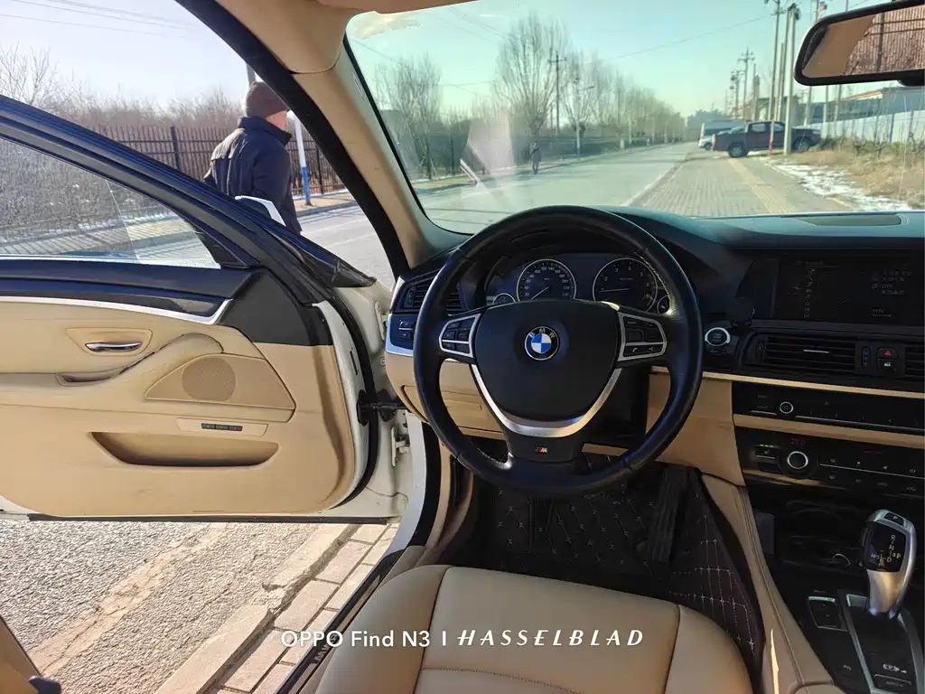 BMW 5 Series 2013 — фото 11