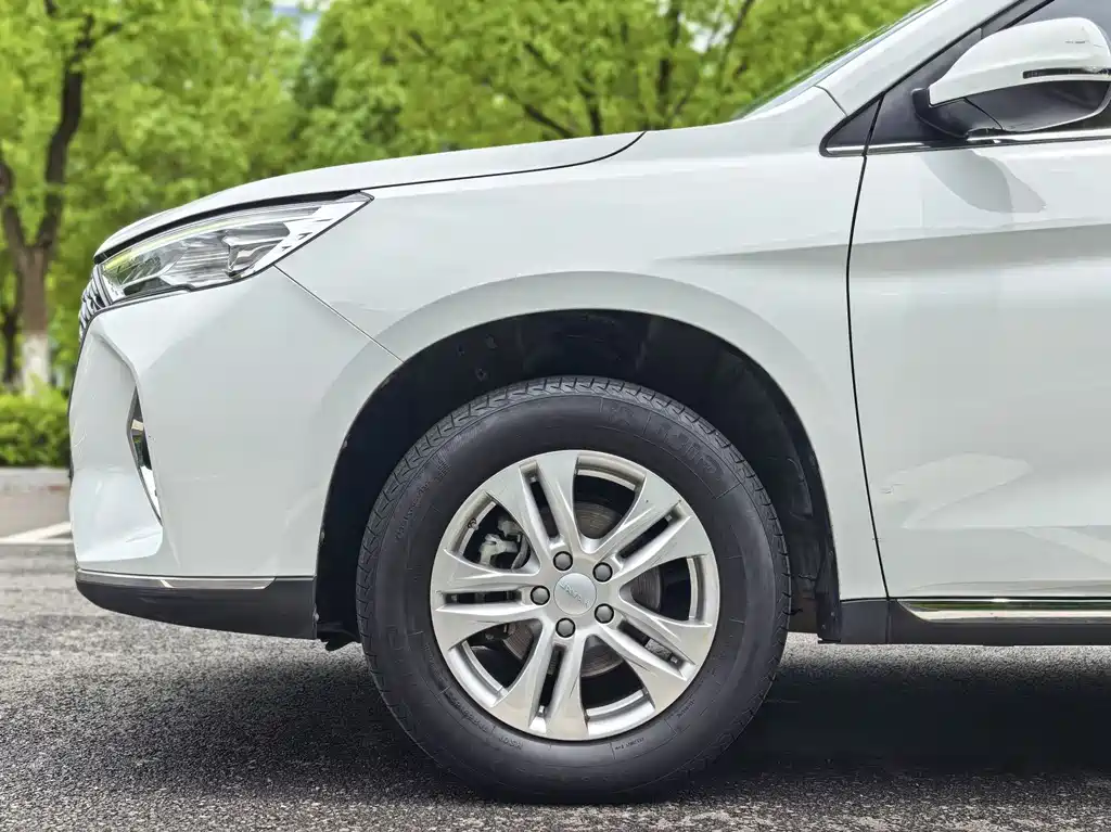 Haval M6 2021 — фото 10