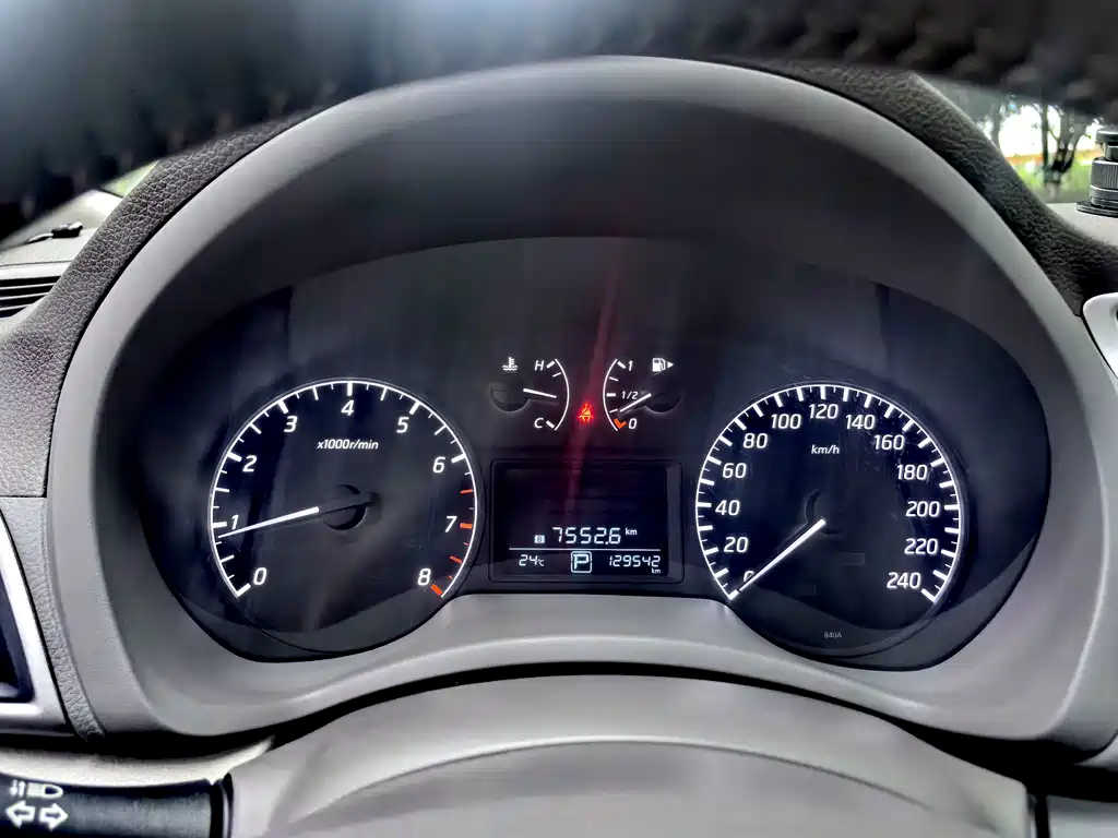 Nissan Sylphy 2014 — фото 18