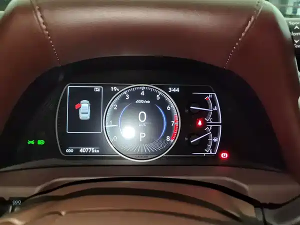 Lexus ES 2020