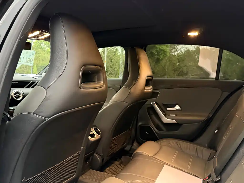 Mercedes-Benz A-Class AMG 2023 — фото 6