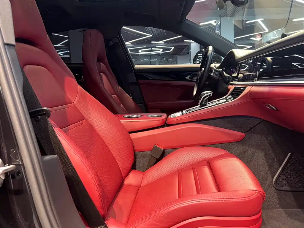 Porsche Panamera 2023 — фото 10