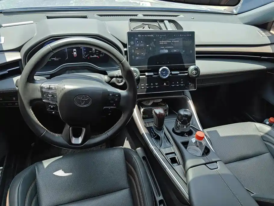Toyota Avalon 2024 — фото 12