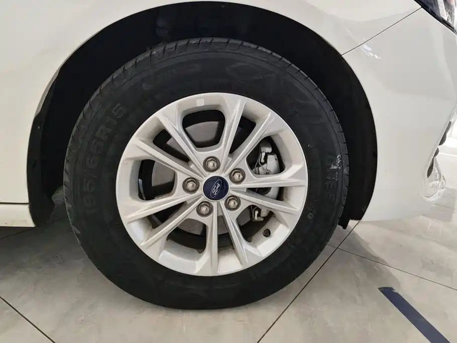 Ford Escort 2022