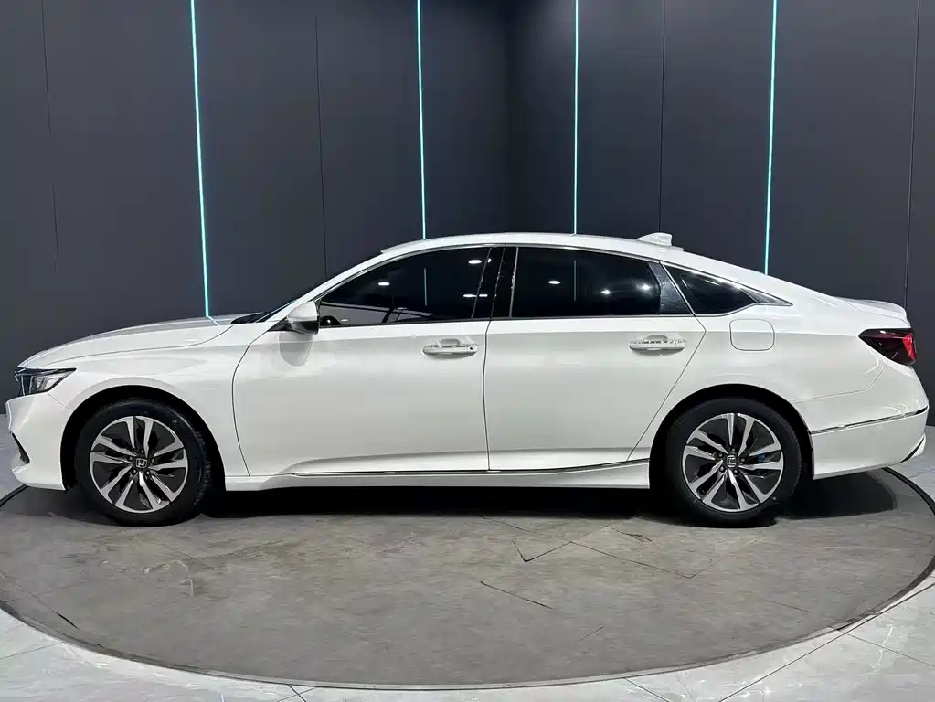 Honda Accord 2022 — фото 4
