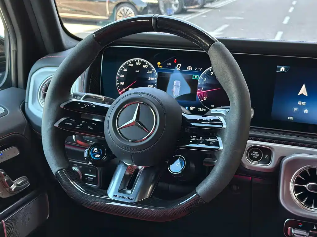 Mercedes-Benz G-Class AMG 2025 — фото 14
