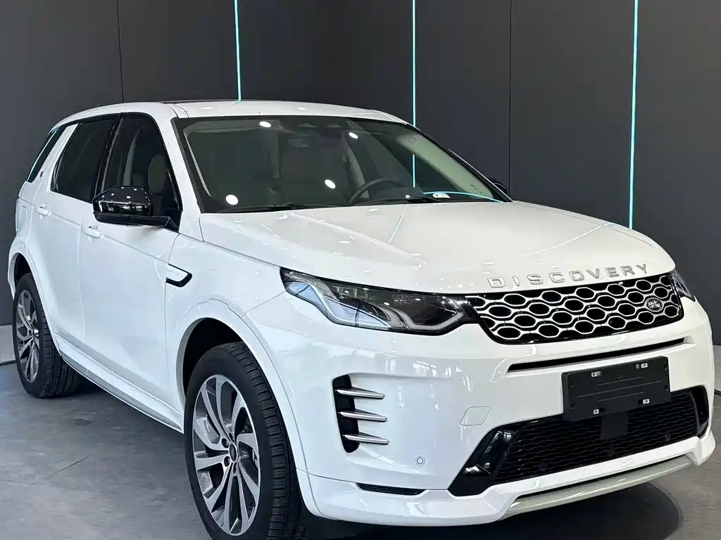 Land Rover Discovery Sport 2024
