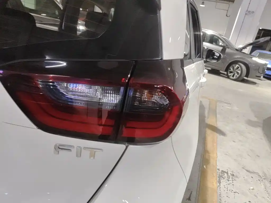 Honda Fit 2020 — фото 8