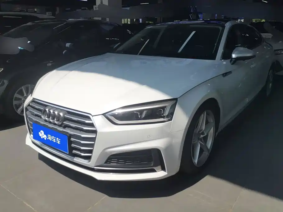 Audi A5 2019 — фото 1