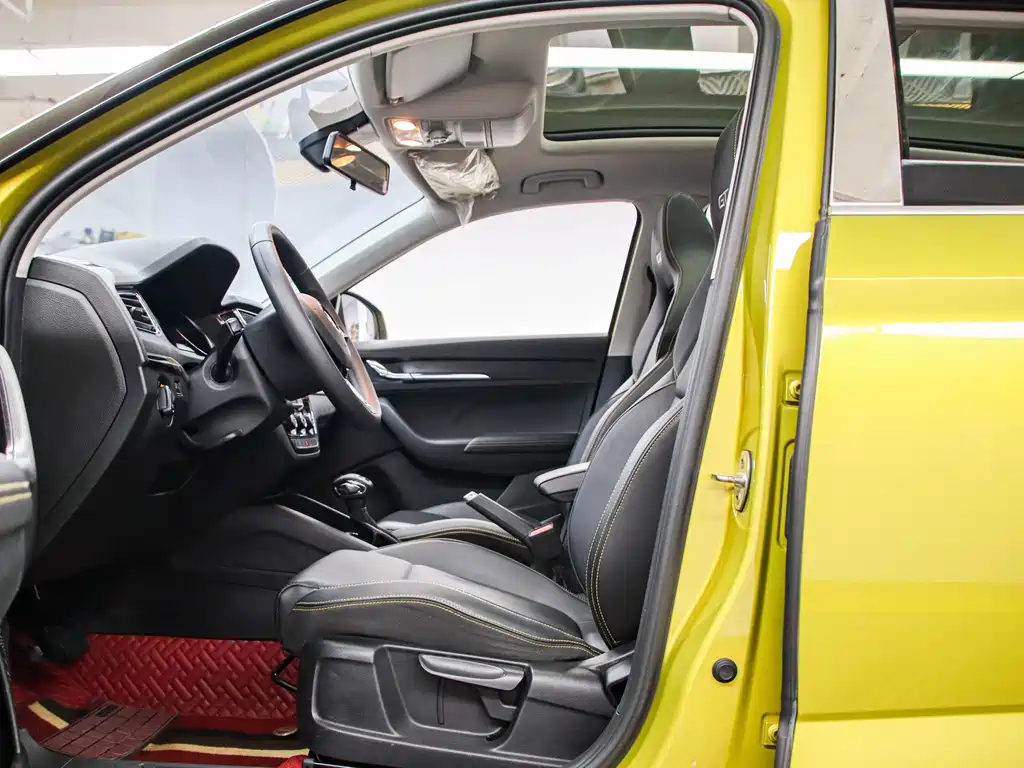 Skoda Kamiq 2021 — фото 12
