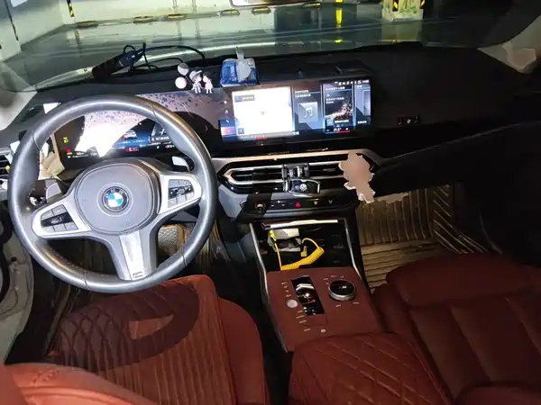 BMW 3 Series 2023