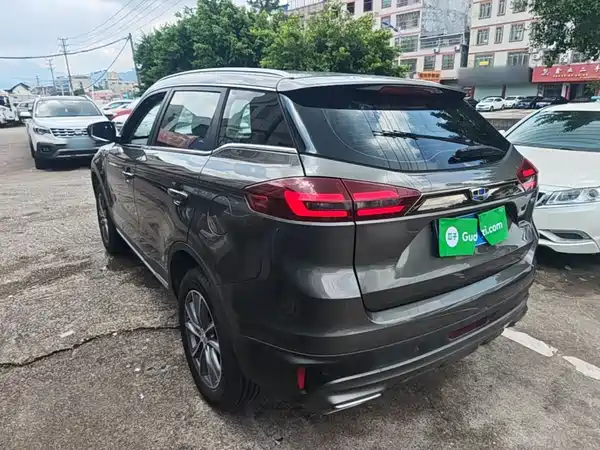 Geely Boyue 2020
