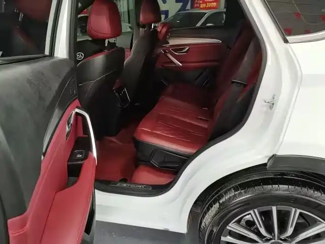 Jetour X70 PLUS 2025