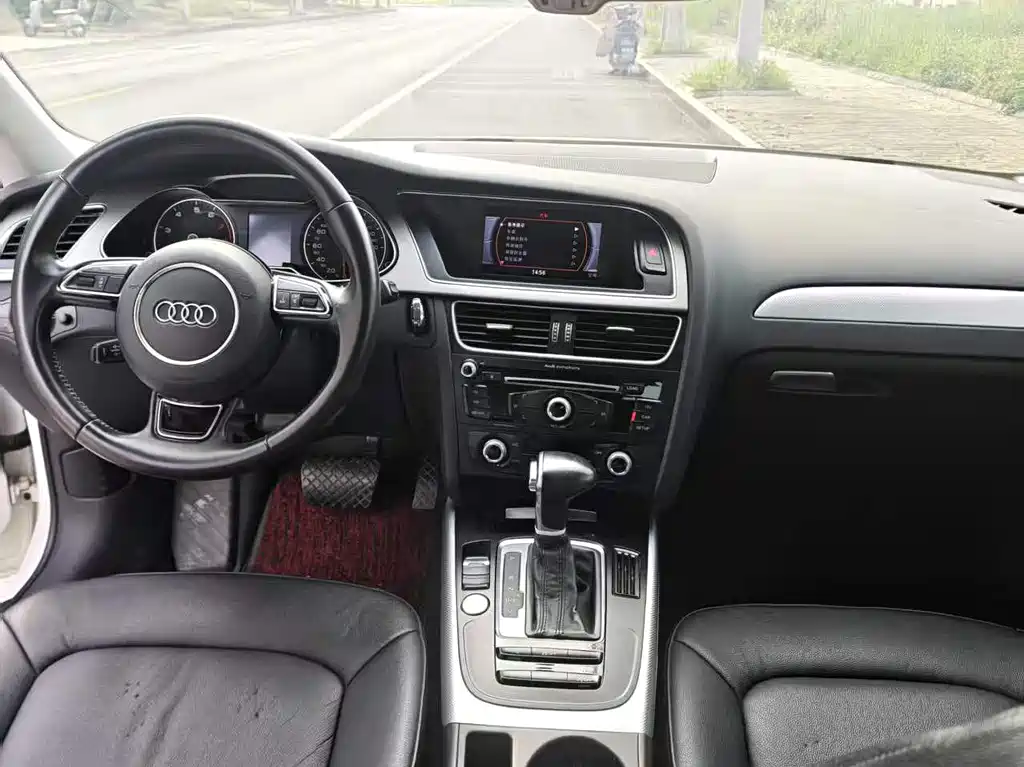 Audi A4L 2016 — фото 7