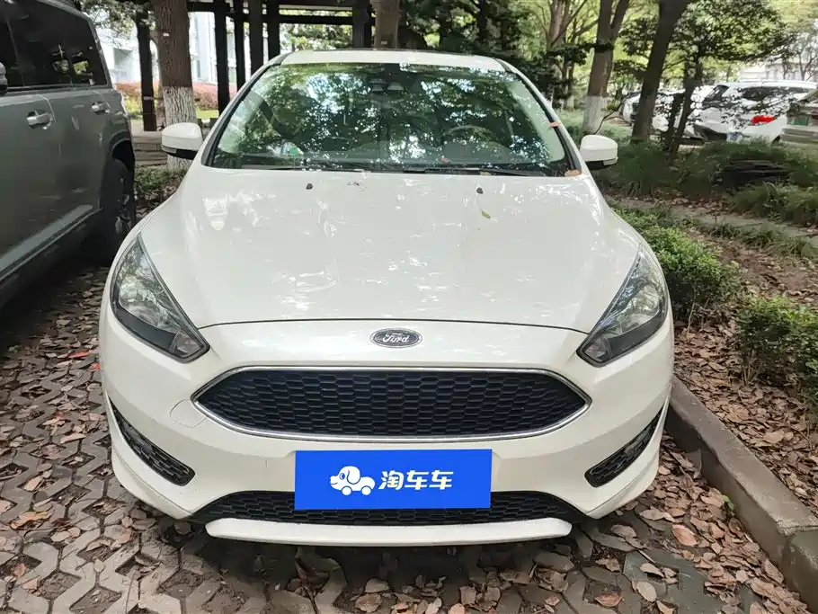 Ford Focus 2017 — фото 2