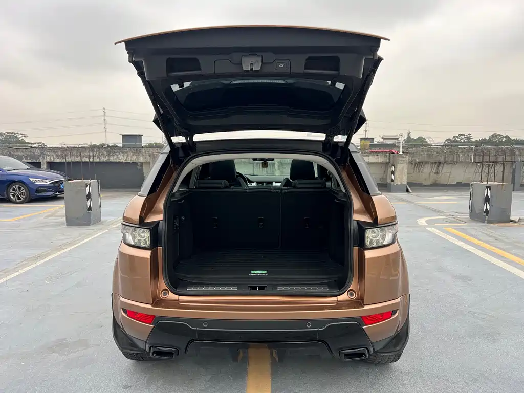 Land Rover Evoque 2014 — фото 19