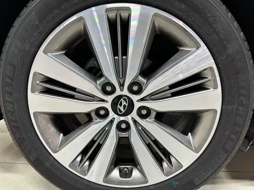 Hyundai Mistra 2014 — фото 15