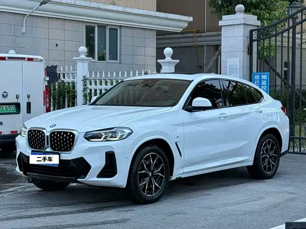 BMW X4 2022
