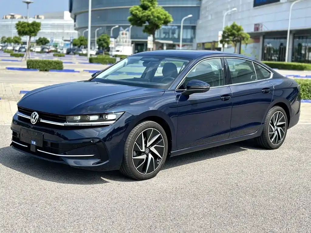 Volkswagen Magotan 2024