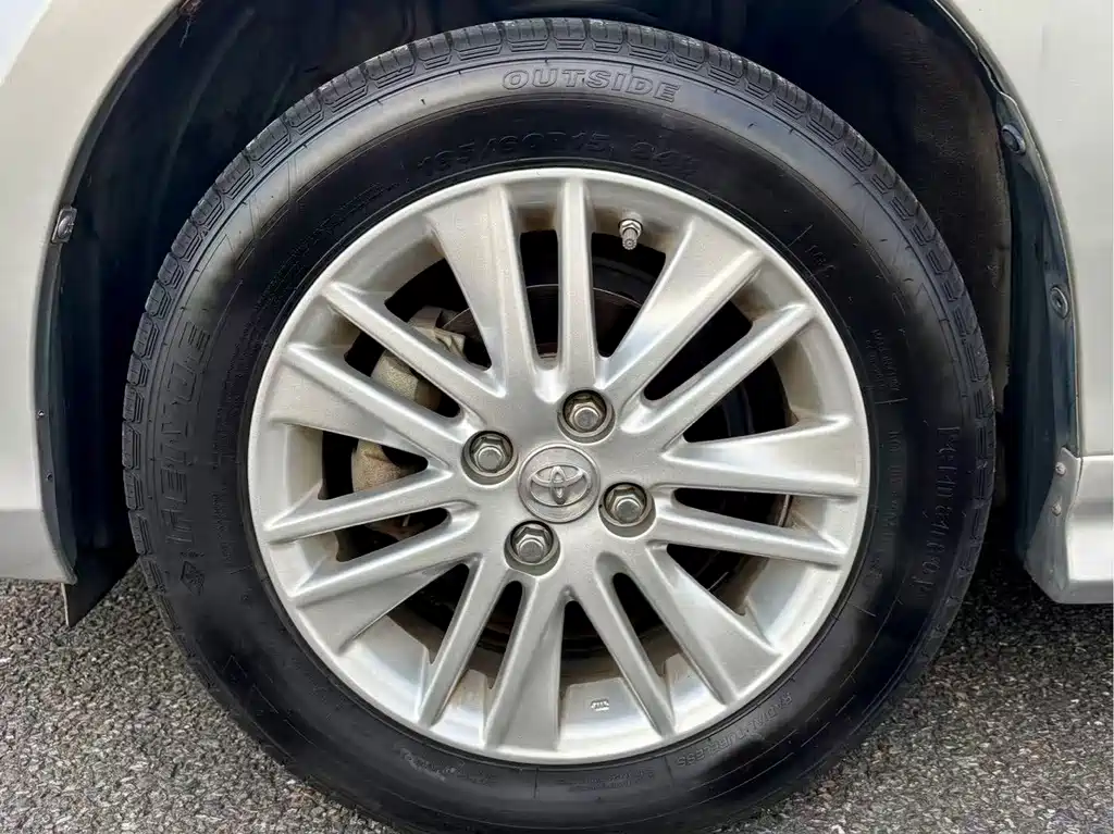 Toyota Vios 2015 — фото 15