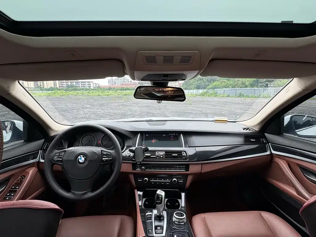 BMW 5 Series 2017