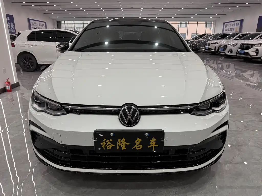 Volkswagen Golf 2023