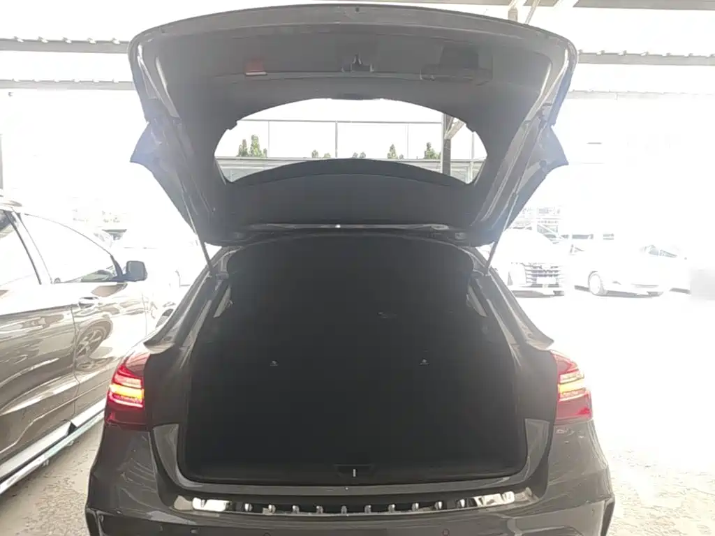 Mercedes-Benz GLA 2019 — фото 19