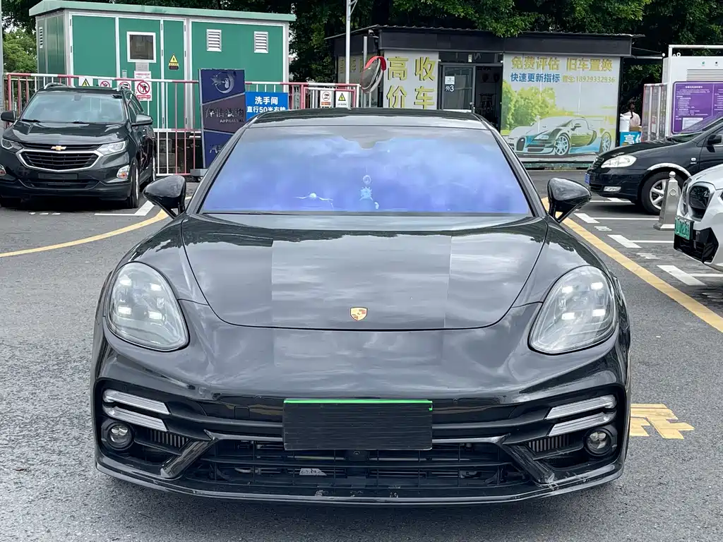 Porsche Panamera 2020 — фото 2