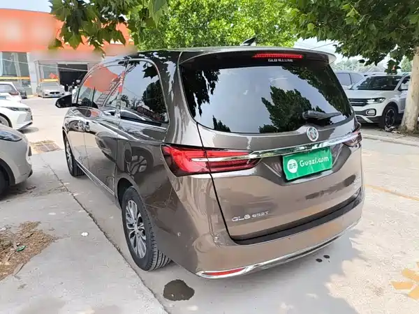 Buick GL8 2021
